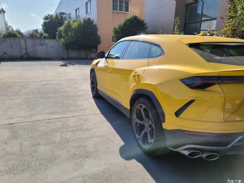Lamborghini Huracan 