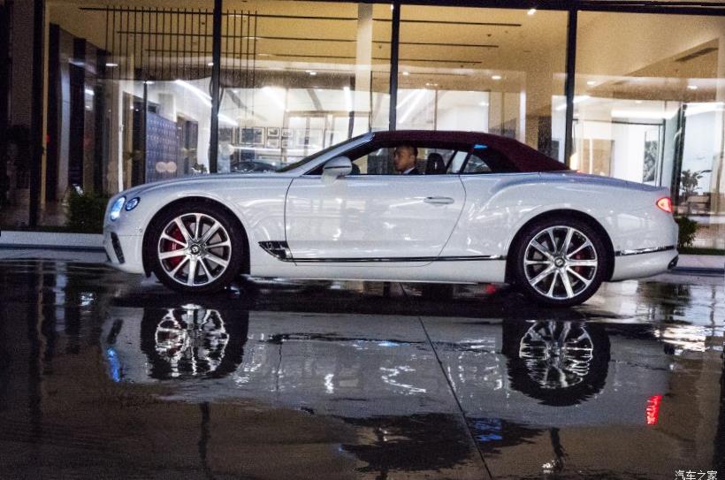 Bentley Bentayga 