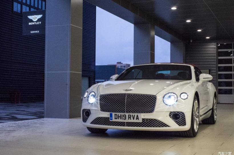 Bentley Bentayga 