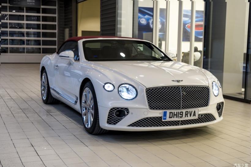 Bentley Bentayga 