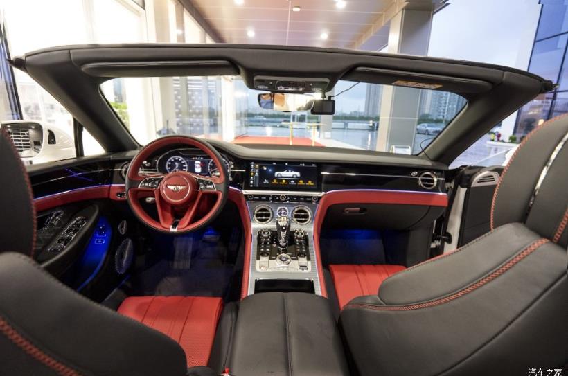 Bentley Bentayga 
