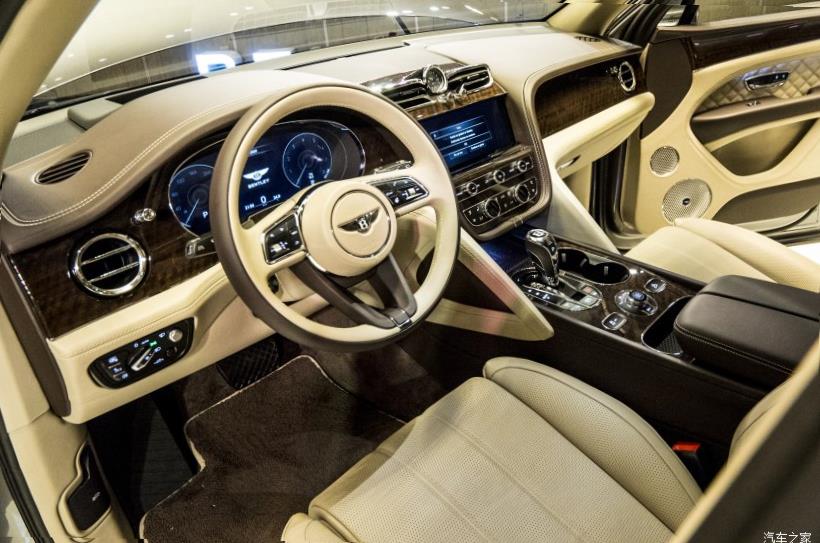 Bentley Bentayga 