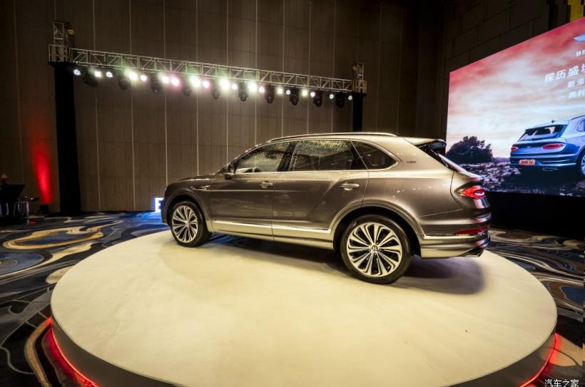 Bentley Bentayga 