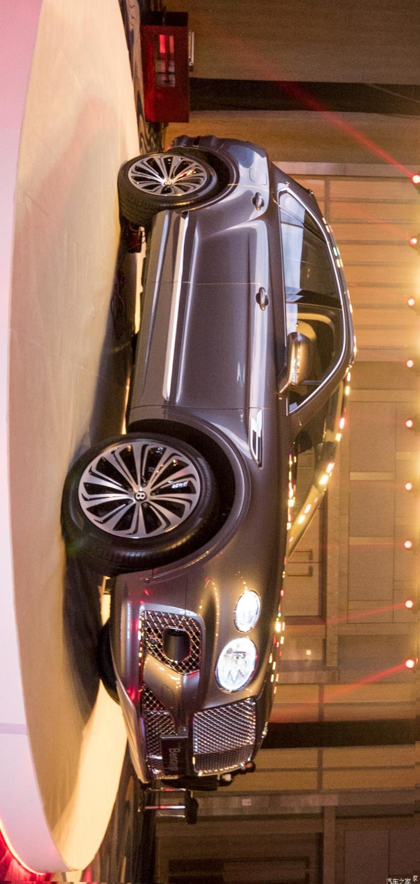 Bentley Bentayga 
