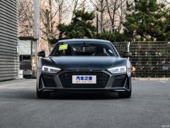 Audi R8 (4S) Фото Audi R8 (4S)