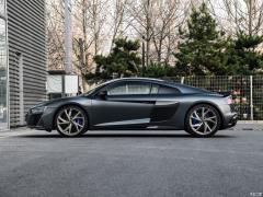 Audi R8 (4S) Фото Audi R8 (4S)