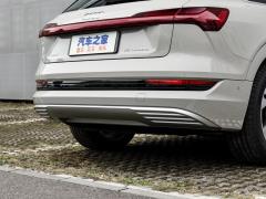 Эксклюзив 55 quattro 2019 года 2019 55 quattro exclusive Фото 76 из 145