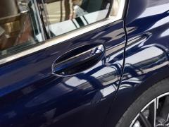 Обновленный спортивный костюм 740Li xDrive Executive M 2019 года 2019 facelifted 740Li xDrive executive M sports suit Фото 29 из 50