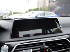 Спортивный костюм 740Li Leading M 2019 с подтяжкой лица 2019 facelift 740Li leading M sports suit Фото 51 из 465