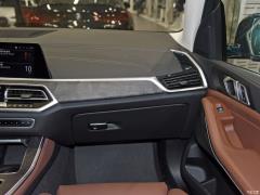 BMW X5 (G05) Фото BMW X5 (G05)