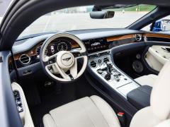 Bentley Continental GT  Фото Bentley Continental GT