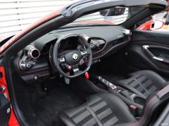 Ferrari F8 Tributo  Фото Ferrari F8 Tributo
