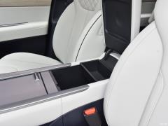 2021 3.8-литровая корейская версия шоу-кара 2021 3.8L Korean show car Фото 239 из 283