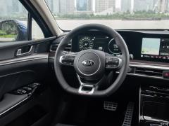2020 г., 380T GT-Line Ultimate Edition 2020 380T GT-Line Ultimate Edition Фото 5 из 710