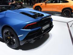 Huracán EVO RWD Spyder 2020 модельного года 2020 Huracán EVO RWD Spyder Фото 31 из 70