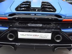 Huracán EVO RWD Spyder 2020 модельного года 2020 Huracán EVO RWD Spyder Фото 38 из 70