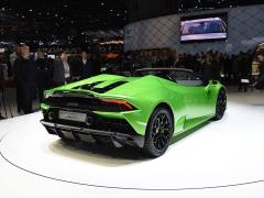 Huracán EVO Spyder 2019 года 2019 Huracán EVO Spyder Фото 21 из 150