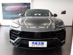 Lamborghini Urus  Фото Lamborghini Urus