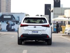 Фото 2.0 CVT F Sport, Внешний вид кузова Фото Lexus UX200 , Внешний вид кузова