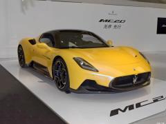 Maserati MC20  Фото Maserati MC20