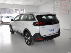 Peugeot 5008  Фото Peugeot 5008