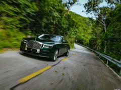 Rolls-Royce Ghost  Фото Rolls-Royce Ghost