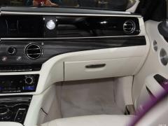 Rolls-Royce Ghost  Фото Rolls-Royce Ghost