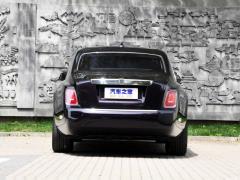 Версия с длинной колесной базой 6,7 т 2018 г. 2018 6.7T long wheelbase version Фото 6 из 87
