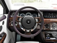 Rolls-Royce Phantom  Фото Rolls-Royce Phantom