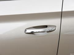 2021 TSI330 5-местный полноприводный роскошный премиум-выпуск 2021 TSI330 5-seater two-wheel drive luxury premium edition Фото 43 из 110