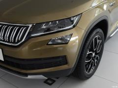 7-местный полноприводный роскошный премиум-выпуск 2020 TSI330 2020 2020 TSI330 7-seater two-wheel drive luxury premium edition Фото 15 из 41