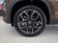 2021 TSI330 7-местный полноприводный роскошный премиум-выпуск 2021 TSI330 7-seater two-wheel drive luxury premium edition Фото 26 из 108