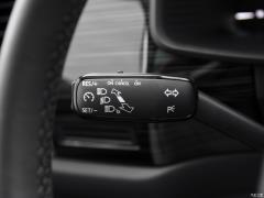 2021 TSI330 5-местный полноприводный роскошный премиум-выпуск 2021 TSI330 5-seater two-wheel drive luxury premium edition Фото 25 из 825