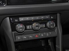 Обновленная 7-местная полноприводная флагманская версия TSI380 2019 года, Китай VI 2019 facelifted TSI380 7-seater four-wheel drive flagship version, China VI Фото 406 из 825