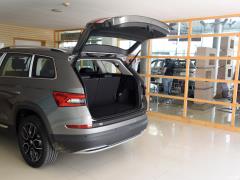 Обновленный 7-местный полноприводный автомобиль TSI380 премиум-класса с фейслифтингом 2019 года Китай VI 2019 facelifted TSI380 7-seater four-wheel drive luxury premium edition China VI Фото 773 из 825