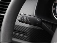 2020 TSI330 5-местная полноприводная стандартная версия 2020 TSI330 5-seater two-wheel drive standard version Фото 160 из 825