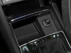 Обновленная 7-местная полноприводная флагманская версия TSI380 2019 года, Китай VI 2019 facelifted TSI380 7-seater four-wheel drive flagship version, China VI Фото 410 из 825