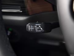 Обновленная 7-местная полноприводная флагманская версия TSI380 2019 года, Китай VI 2019 facelifted TSI380 7-seater four-wheel drive flagship version, China VI Фото 380 из 825