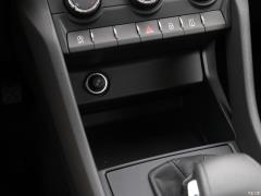 2020 TSI330 5-местная полноприводная стандартная версия 2020 TSI330 5-seater two-wheel drive standard version Фото 185 из 825