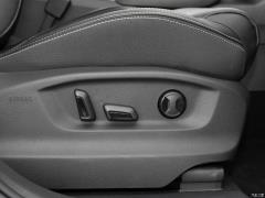 2021 TSI330 5-местный полноприводный роскошный премиум-выпуск 2021 TSI330 5-seater two-wheel drive luxury premium edition Фото 450 из 825