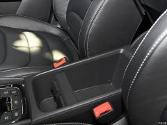 Обновленная 7-местная полноприводная флагманская версия TSI380 2019 года, Китай VI 2019 facelifted TSI380 7-seater four-wheel drive flagship version, China VI Фото 789 из 825