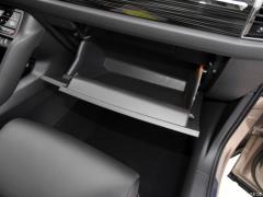 2021 TSI330 5-местный полноприводный роскошный премиум-выпуск 2021 TSI330 5-seater two-wheel drive luxury premium edition Фото 63 из 825