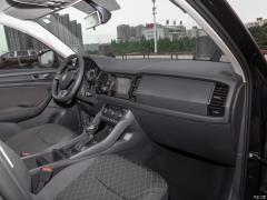 2020 TSI330 5-местная полноприводная стандартная версия 2020 TSI330 5-seater two-wheel drive standard version Фото 190 из 825