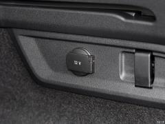 2021 TSI330 5-местный полноприводный роскошный премиум-выпуск 2021 TSI330 5-seater two-wheel drive luxury premium edition Фото 460 из 825