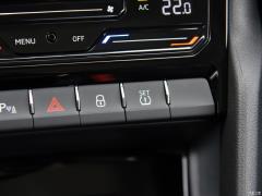 2021 TSI330 5-местный полноприводный роскошный премиум-выпуск 2021 TSI330 5-seater two-wheel drive luxury premium edition Фото 53 из 825