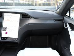 Tesla Model S  Фото Tesla Model S