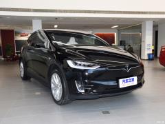 Tesla Model X  Фото Tesla Model X
