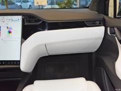 Tesla Model X  Фото Tesla Model X