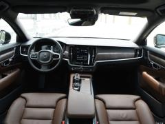 Фото Volvo S90 